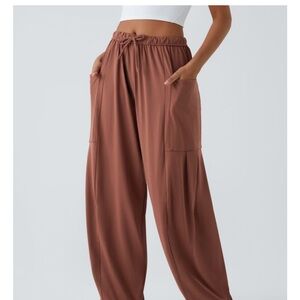 NWT Halara Mid Rise Elastic Waistband Drawstring Pocket Palazzo Flowy pants